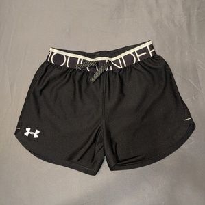 Under Armour short